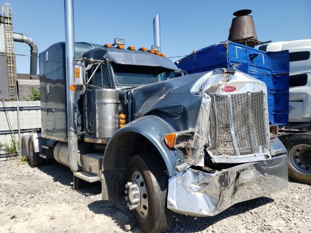  Salvage Peterbilt 379