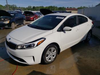  Salvage Kia Forte