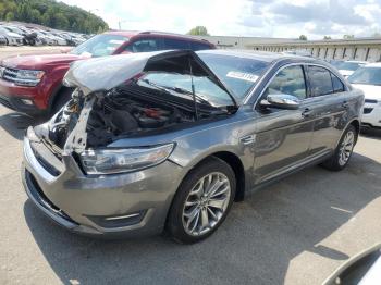  Salvage Ford Taurus