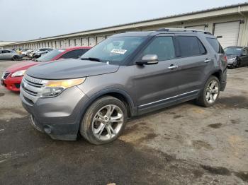  Salvage Ford Explorer