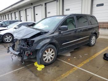  Salvage Chrysler Minivan