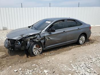  Salvage Volkswagen Jetta