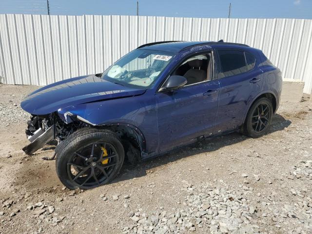  Salvage Alfa Romeo Stelvio