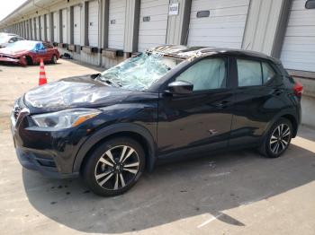  Salvage Nissan Kicks