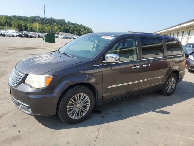  Salvage Chrysler Minivan