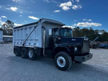  Salvage Mack 600 Dm600