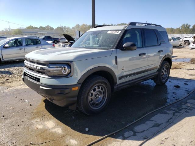  Salvage Ford Bronco