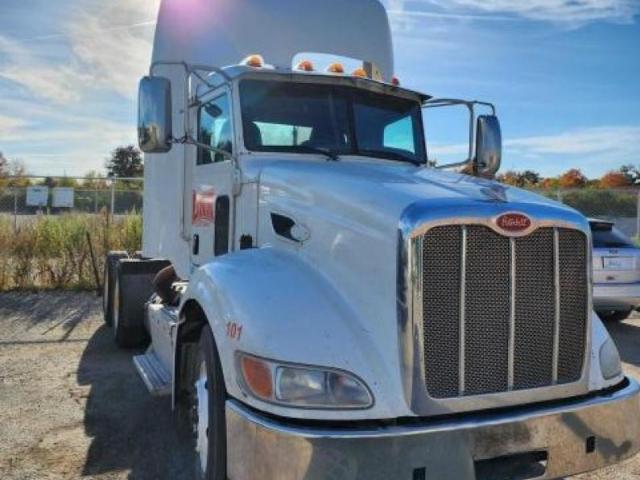  Salvage Peterbilt 384