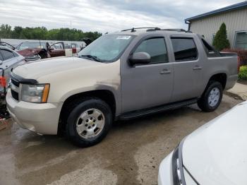  Salvage Chevrolet Avalanche