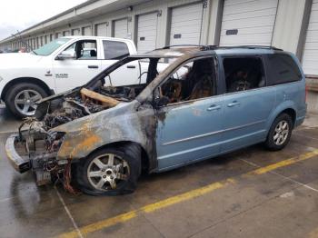  Salvage Chrysler Minivan