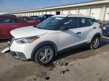  Salvage Nissan Kicks