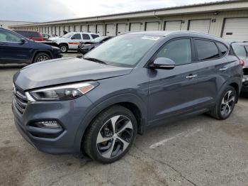  Salvage Hyundai TUCSON