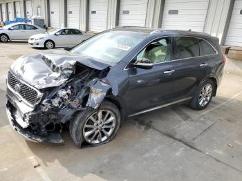  Salvage Kia Sorento