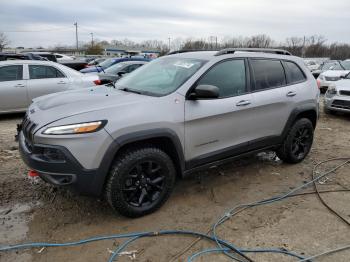  Salvage Jeep Cherokee