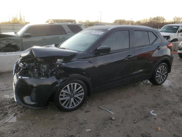  Salvage Nissan Kicks