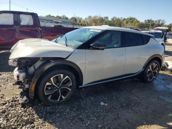  Salvage Kia EV6