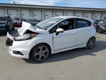  Salvage Ford Fiesta