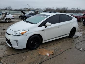  Salvage Toyota Prius