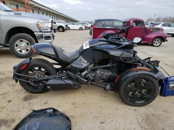  Salvage Can-Am Spyder