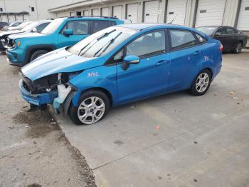  Salvage Ford Fiesta