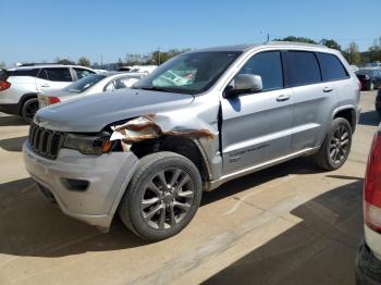  Salvage Jeep Grand Cherokee