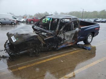  Salvage Dodge Dakota