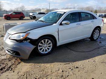  Salvage Chrysler 200