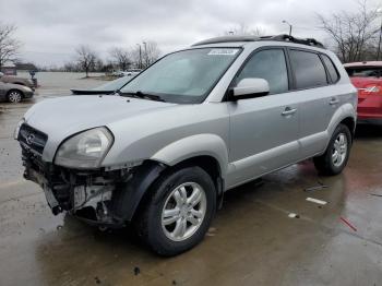  Salvage Hyundai TUCSON