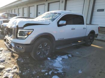  Salvage Nissan Titan