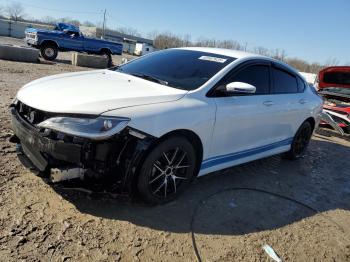  Salvage Chrysler 200