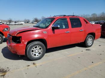  Salvage Chevrolet Avalanche