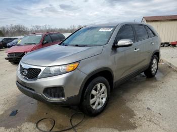  Salvage Kia Sorento