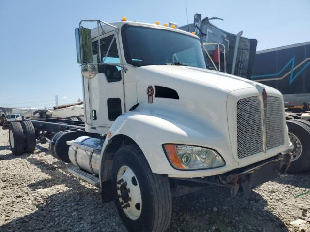  Salvage Kenworth T300