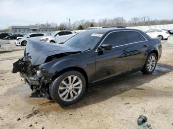  Salvage Chrysler 300