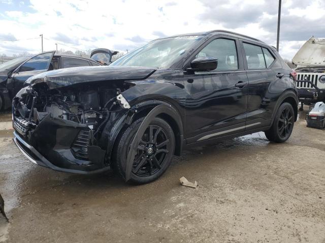  Salvage Nissan Kicks