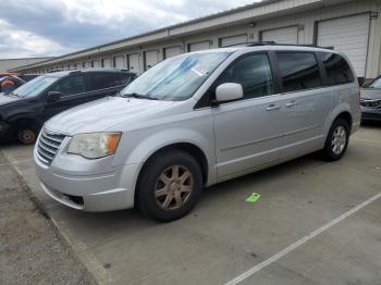  Salvage Chrysler Minivan