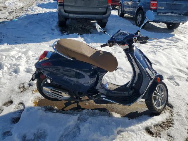  Salvage Vespa Primavera 