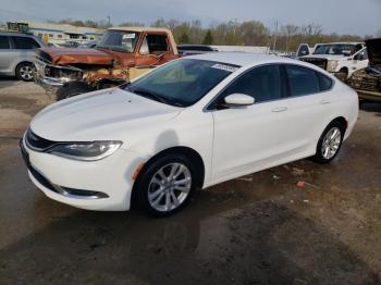  Salvage Chrysler 200