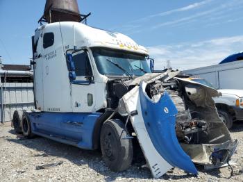  Salvage Freightliner Columbia