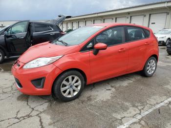  Salvage Ford Fiesta