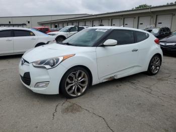  Salvage Hyundai VELOSTER