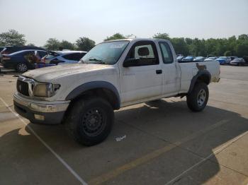  Salvage Toyota Tacoma