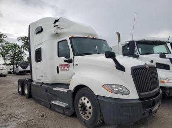  Salvage International Lt625