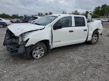 Salvage Nissan Titan
