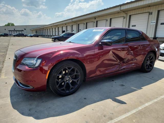  Salvage Chrysler 300