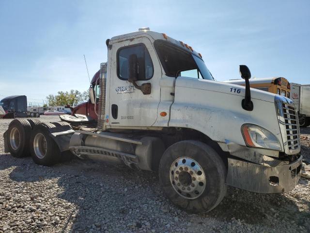  Salvage Freightliner Cascadia 1