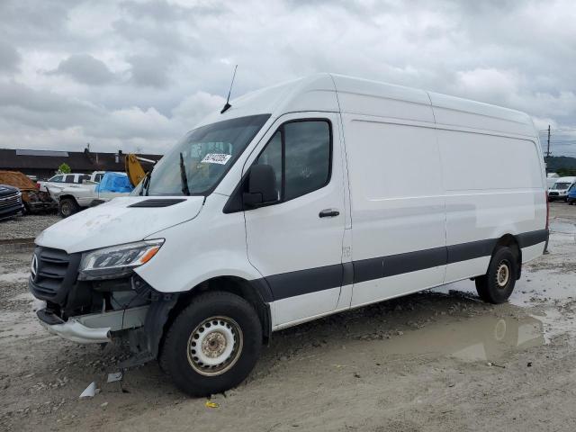 Salvage Mercedes-Benz Sprinter