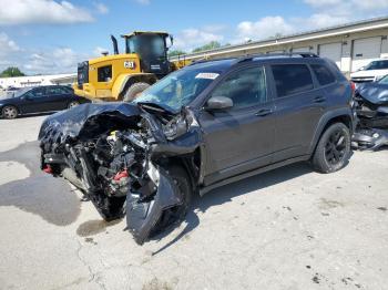  Salvage Jeep Cherokee