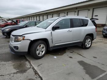  Salvage Jeep Compass