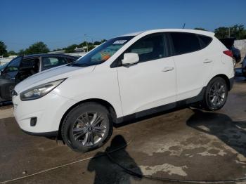  Salvage Hyundai TUCSON